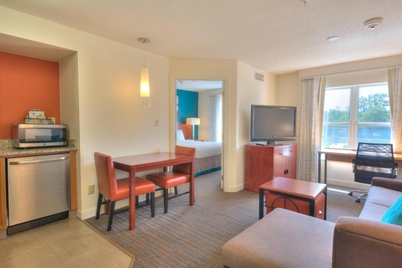 Residence Inn Atlanta Buckhead/Lenox Park Exterior photo