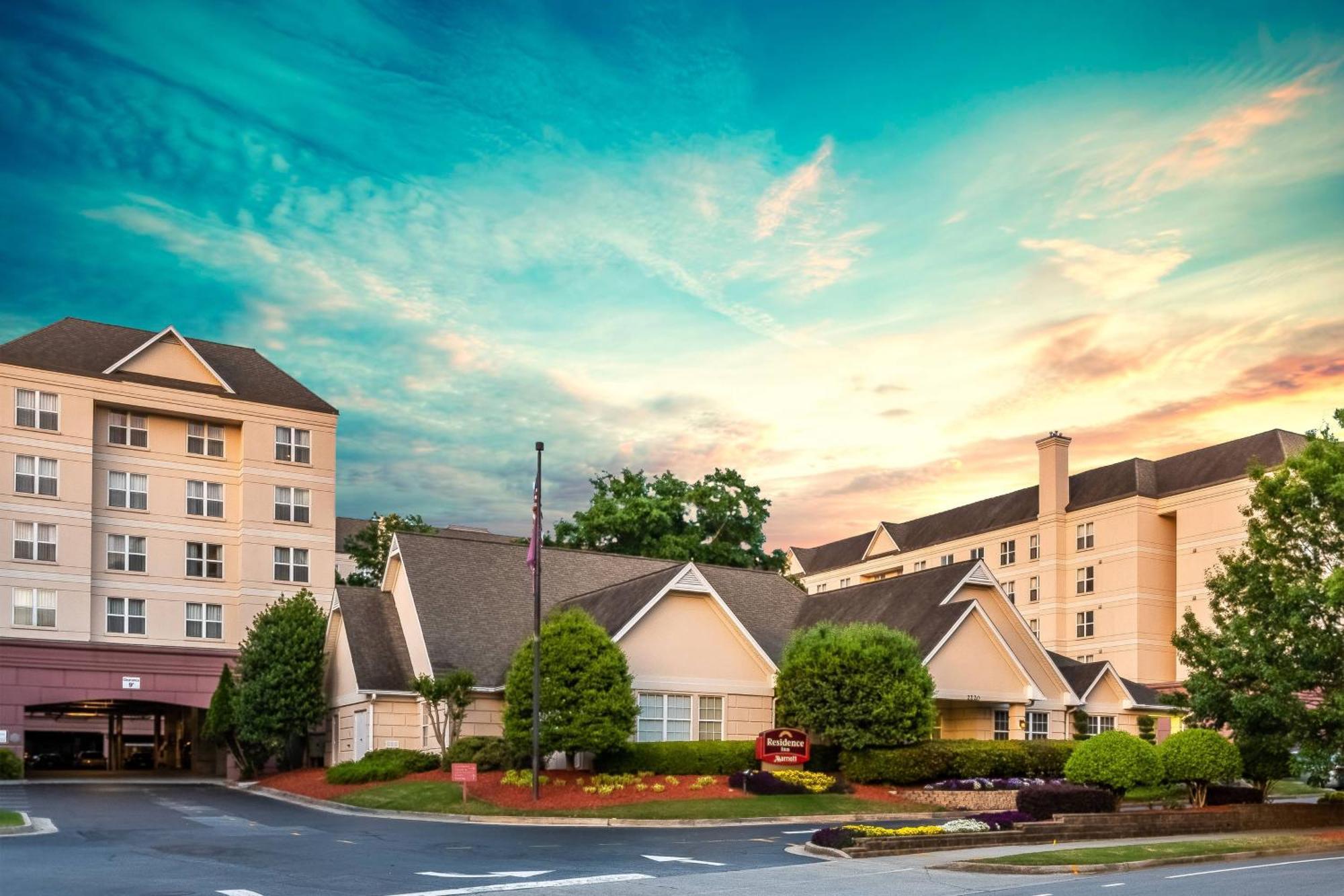 Residence Inn Atlanta Buckhead/Lenox Park Exterior photo
