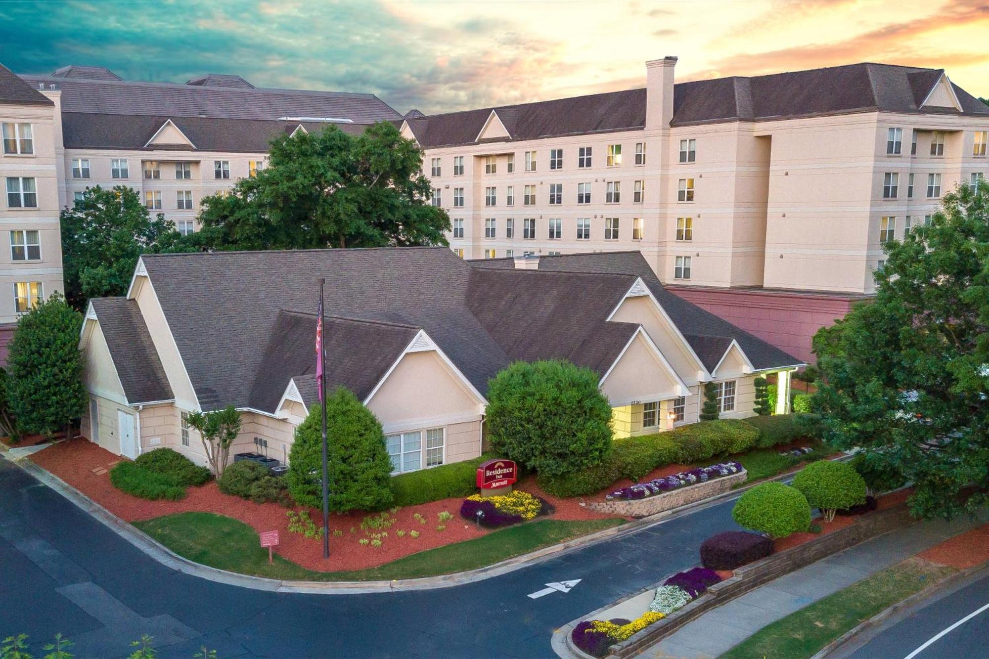 Residence Inn Atlanta Buckhead/Lenox Park Exterior photo