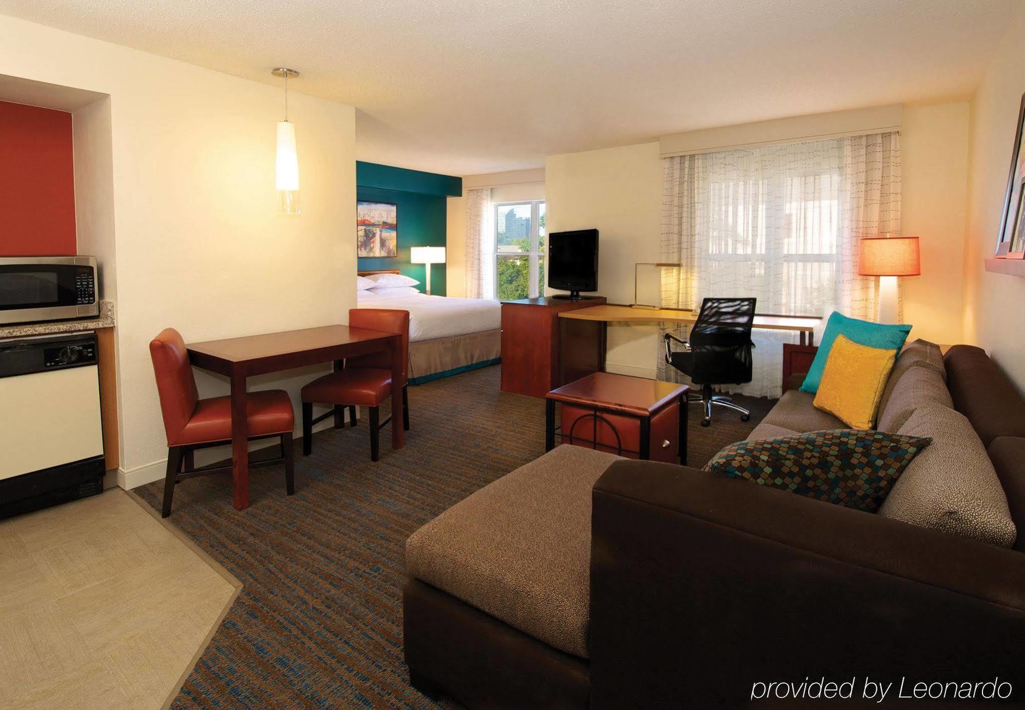 Residence Inn Atlanta Buckhead/Lenox Park Exterior photo